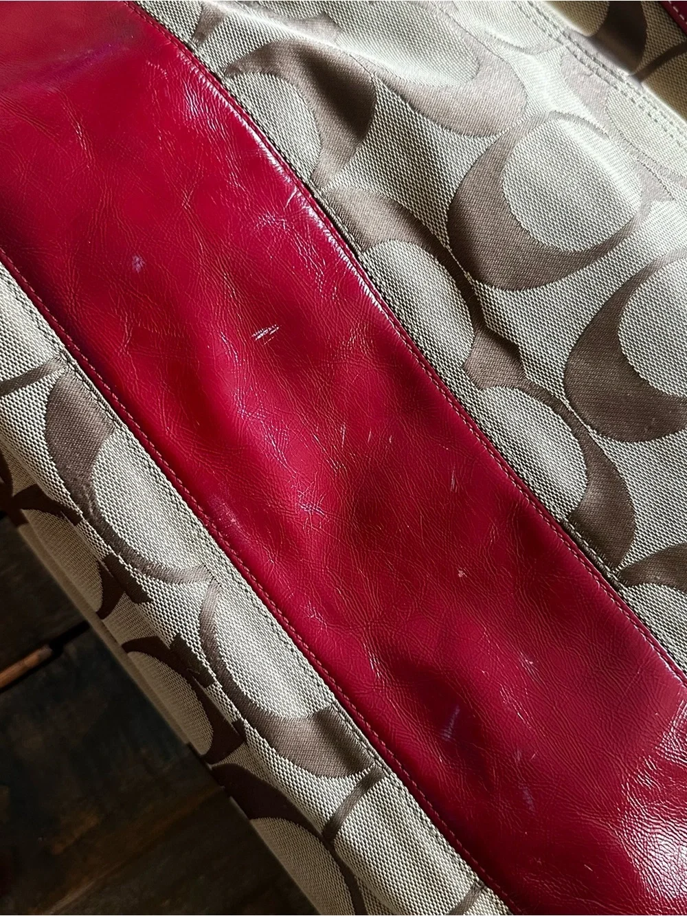✨ Authentic COACH Signature Canvas Diaper Bag/Tote with Red Trim N°G0926-F13803
